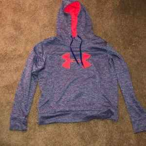 Under armour sweatshirt